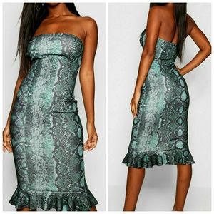 Green Printed Ruffled Dress Size 4